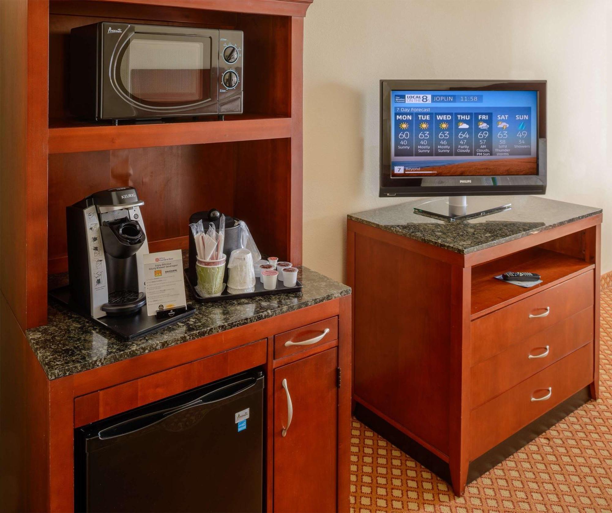 Hilton Garden Inn Joplin Ngoại thất bức ảnh