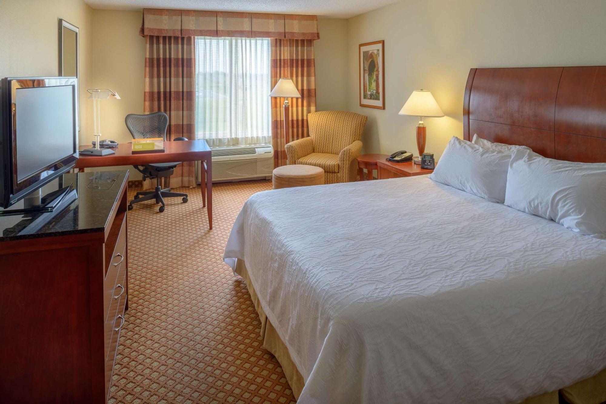 Hilton Garden Inn Joplin Ngoại thất bức ảnh