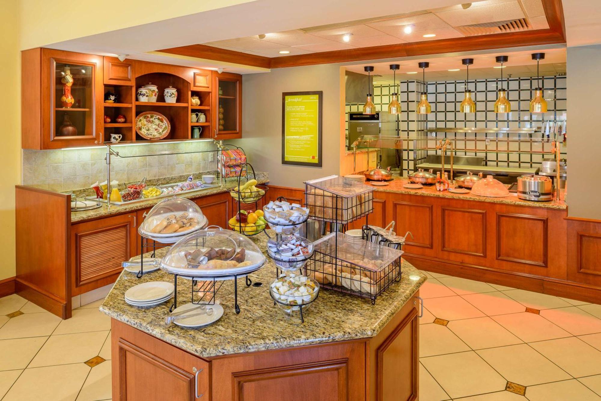 Hilton Garden Inn Joplin Ngoại thất bức ảnh